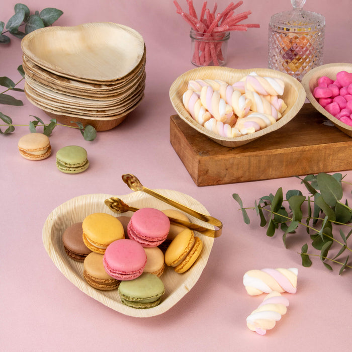 Palmblatt Schale herzförmig 15 x 16,5 cm